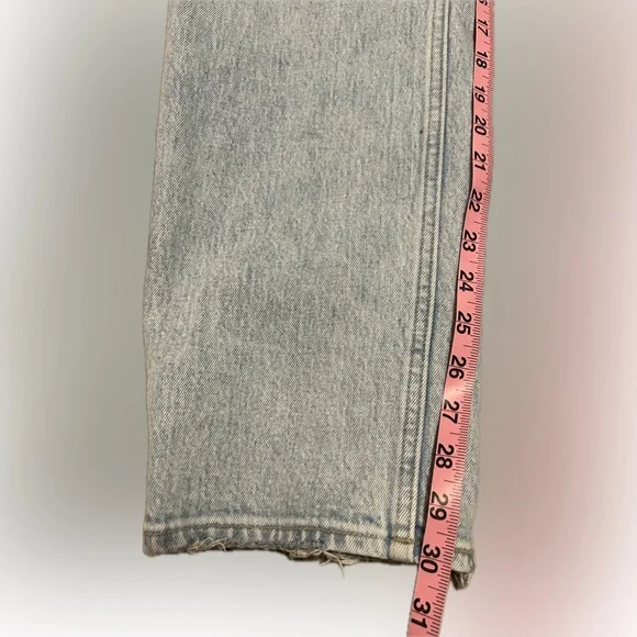 Abercrombie & Fitch Dad High Rise Jeans - Picture 7 of 9